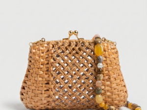 Bolsa Blair Woven Wicker Clutch